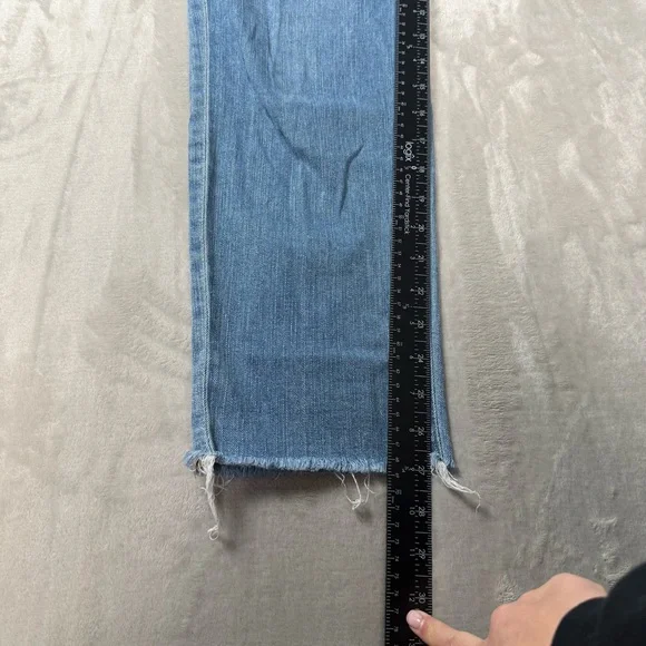 Madewell The Perfect Vintage Jean Distressed Raw Hem Size 28 - Picture 7 of 9